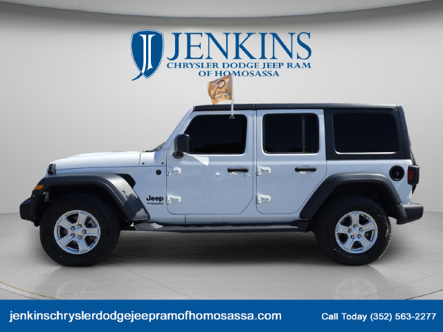 Used 2022 Jeep Wrangler Unlimited Sport AWD/4WD image 8