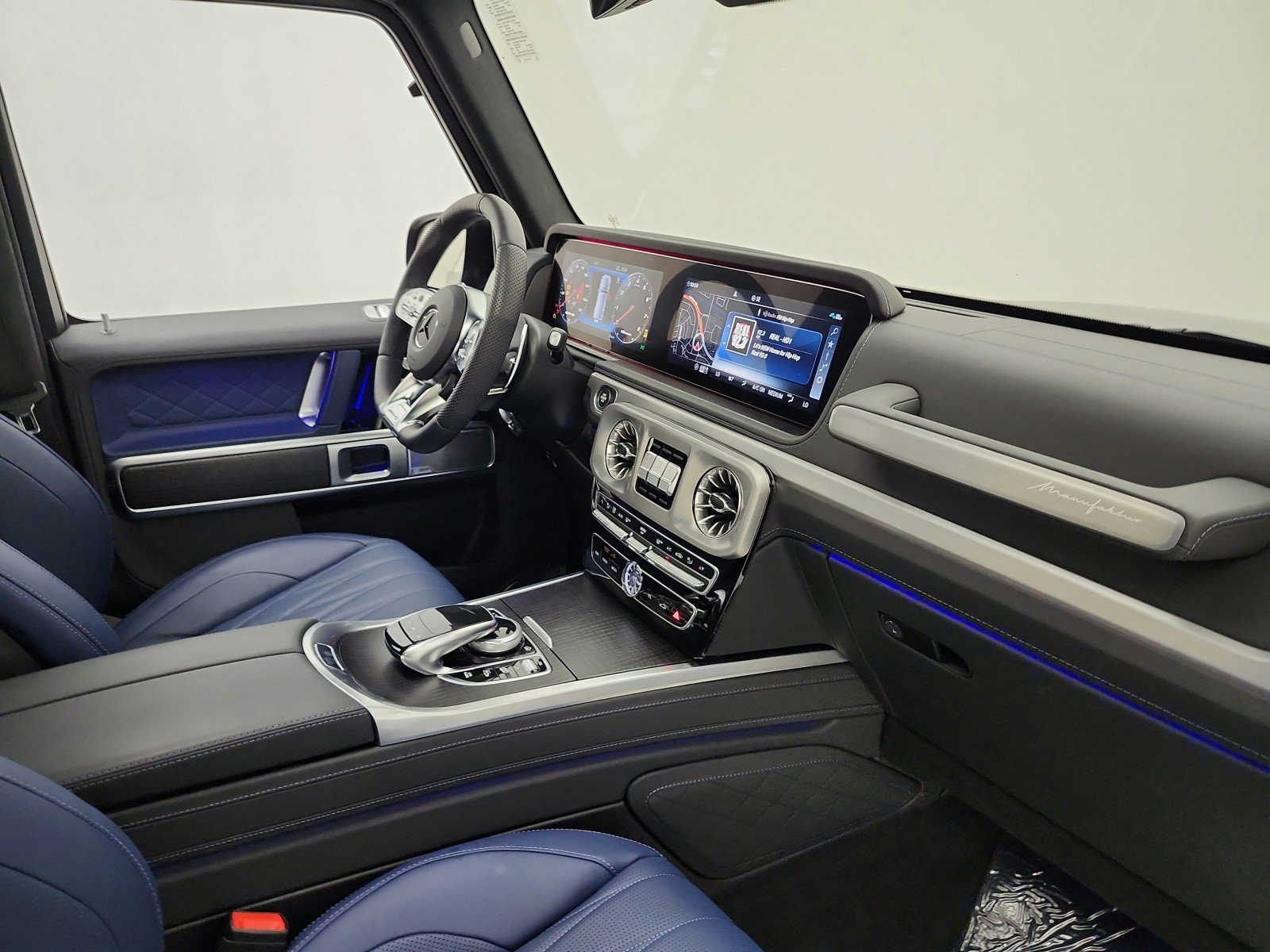 Certified 2024 Mercedes-Benz G 63 AMG 4MATIC image 21
