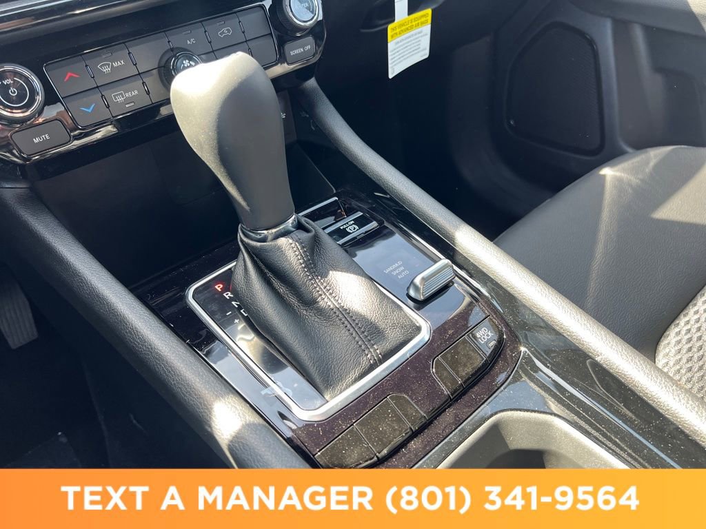 New 2026 Jeep Compass Latitude image 24