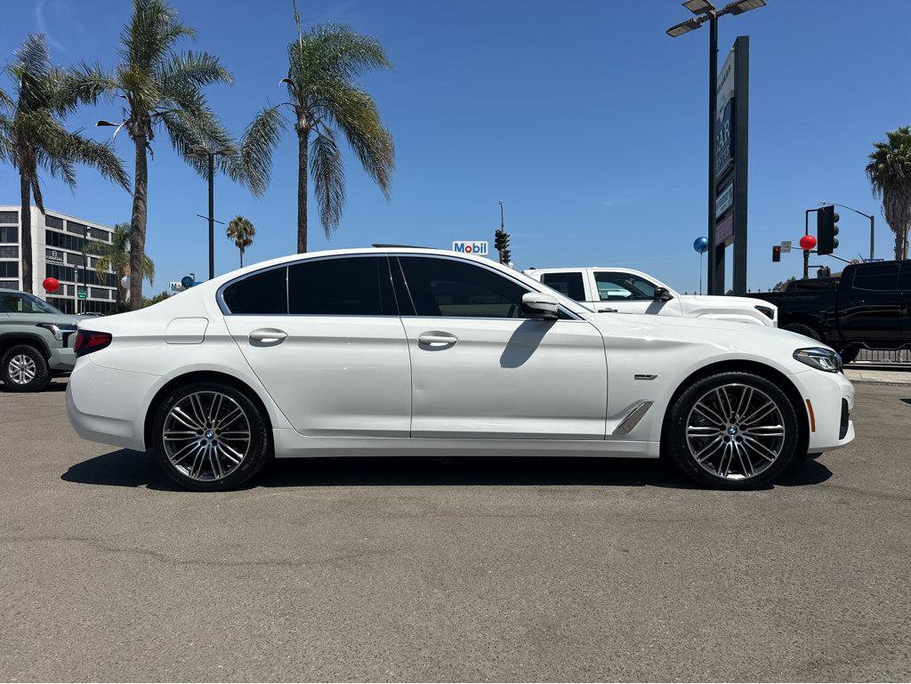 Used 2023 BMW 530e RWD image 40