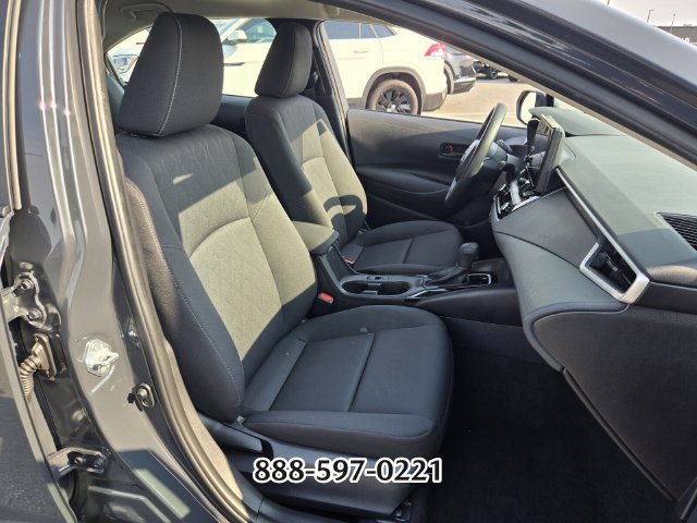 Used 2025 Toyota Corolla LE FWD image 19