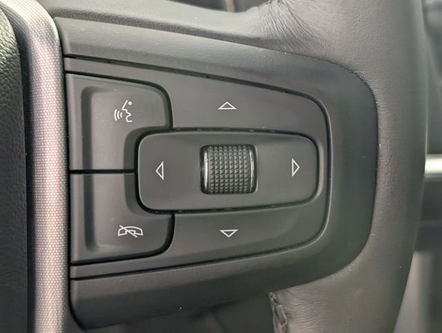 Used 2023 GMC Yukon SLT image 18