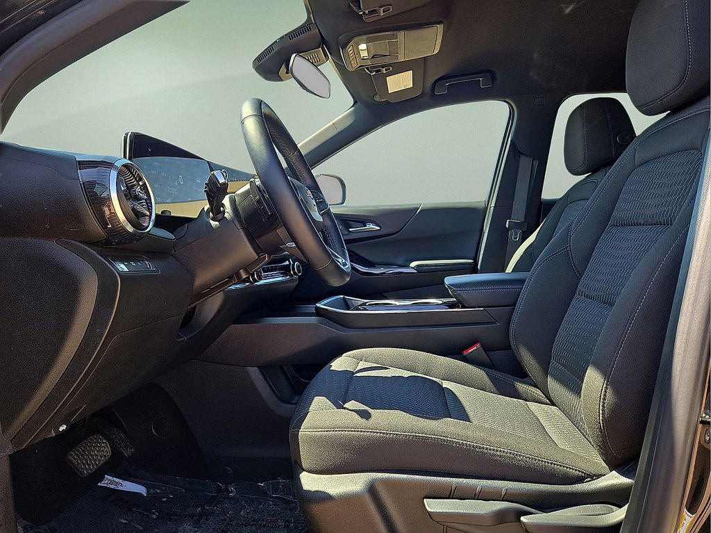 Used 2025 Chevrolet Equinox LT image 21