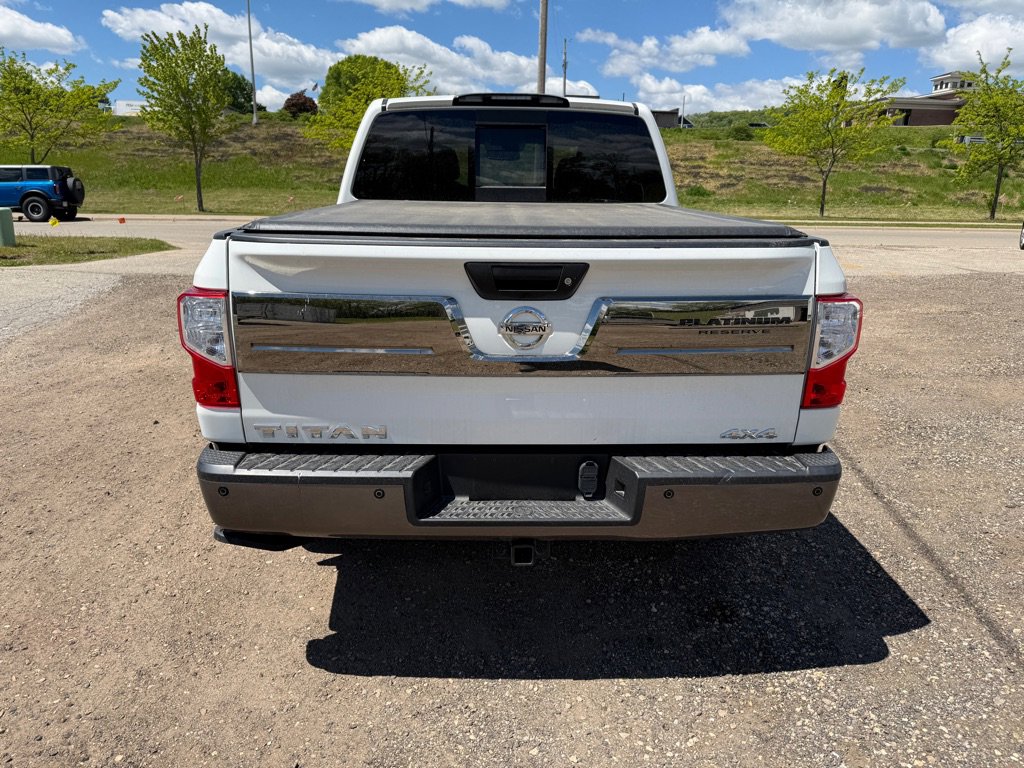 Used 2019 Nissan Titan Platinum Reserve AWD/4WD image 5