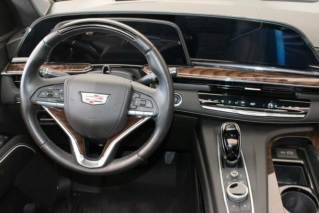 Used 2023 Cadillac Escalade Sport Platinum w/ Heavy-Duty Trailer Package AWD/4WD image 18