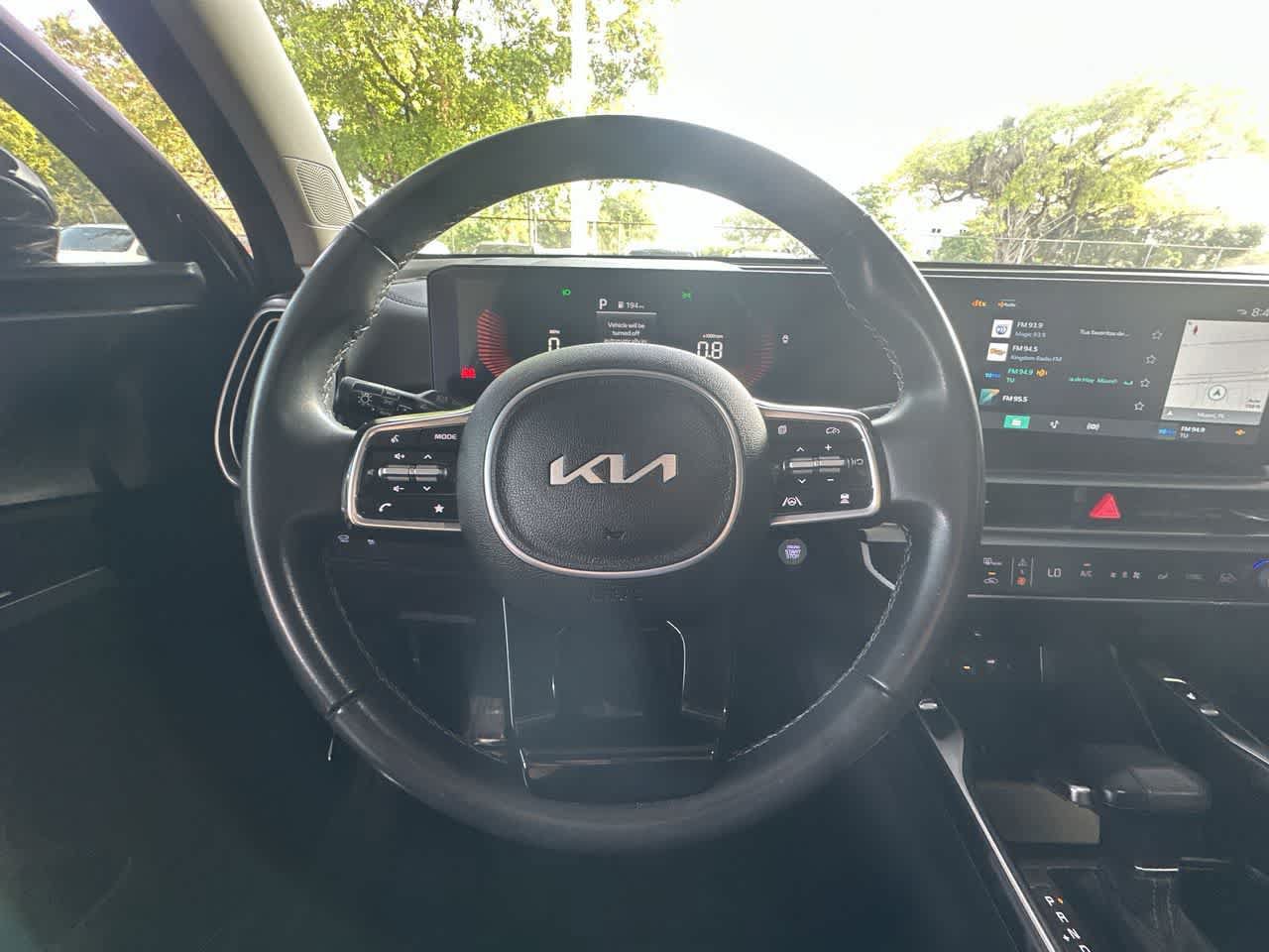 Used 2024 Kia Sorento EX w/ Panoramic Sunroof Package FWD image 15