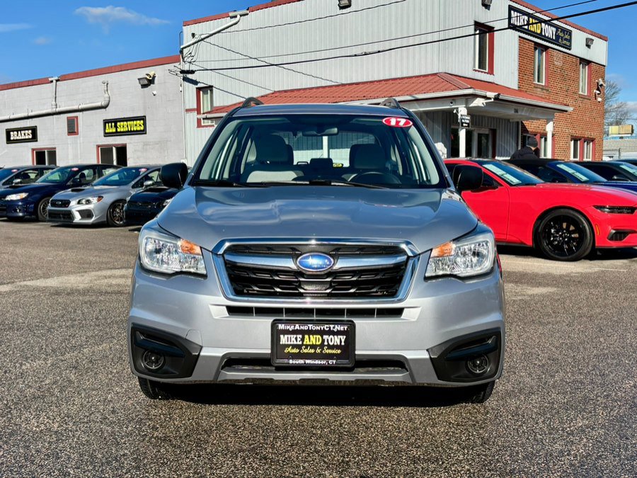 Used 2017 Subaru Forester 2.5i w/ Alloy Wheel Package image 2