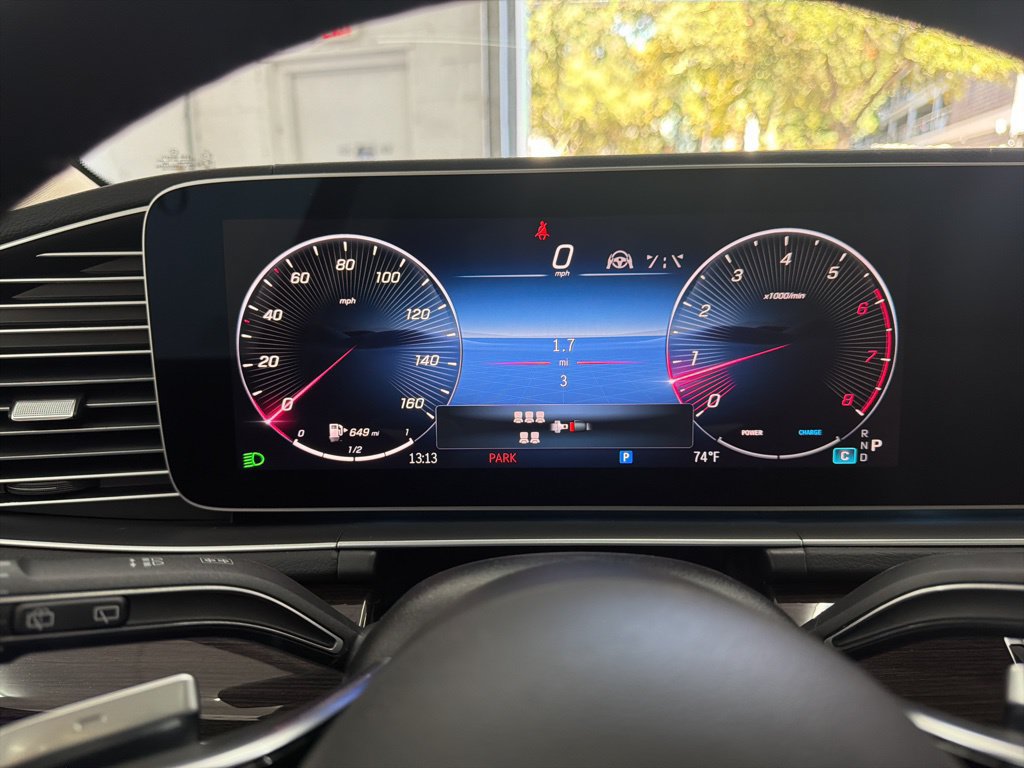 Used 2026 Mercedes-Benz GLS 450 4MATIC image 33