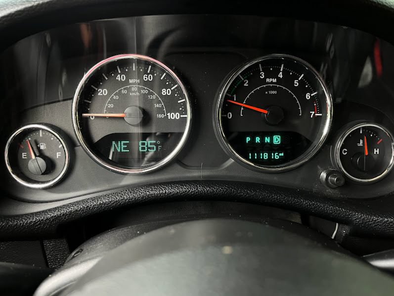 Used 2018 Jeep Wrangler Unlimited Sport S AWD/4WD image 13