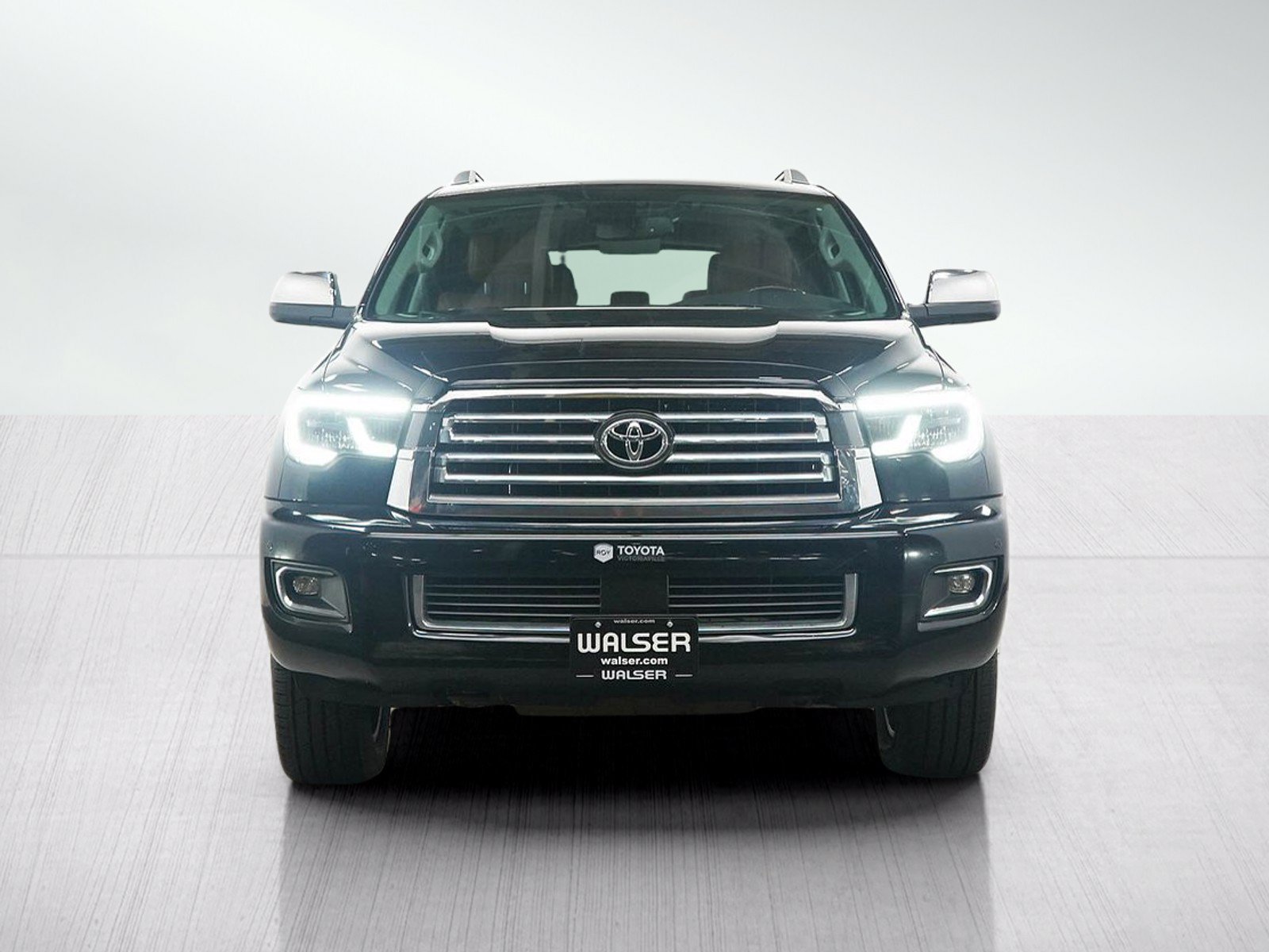Used 2019 Toyota Sequoia Platinum AWD/4WD image 8