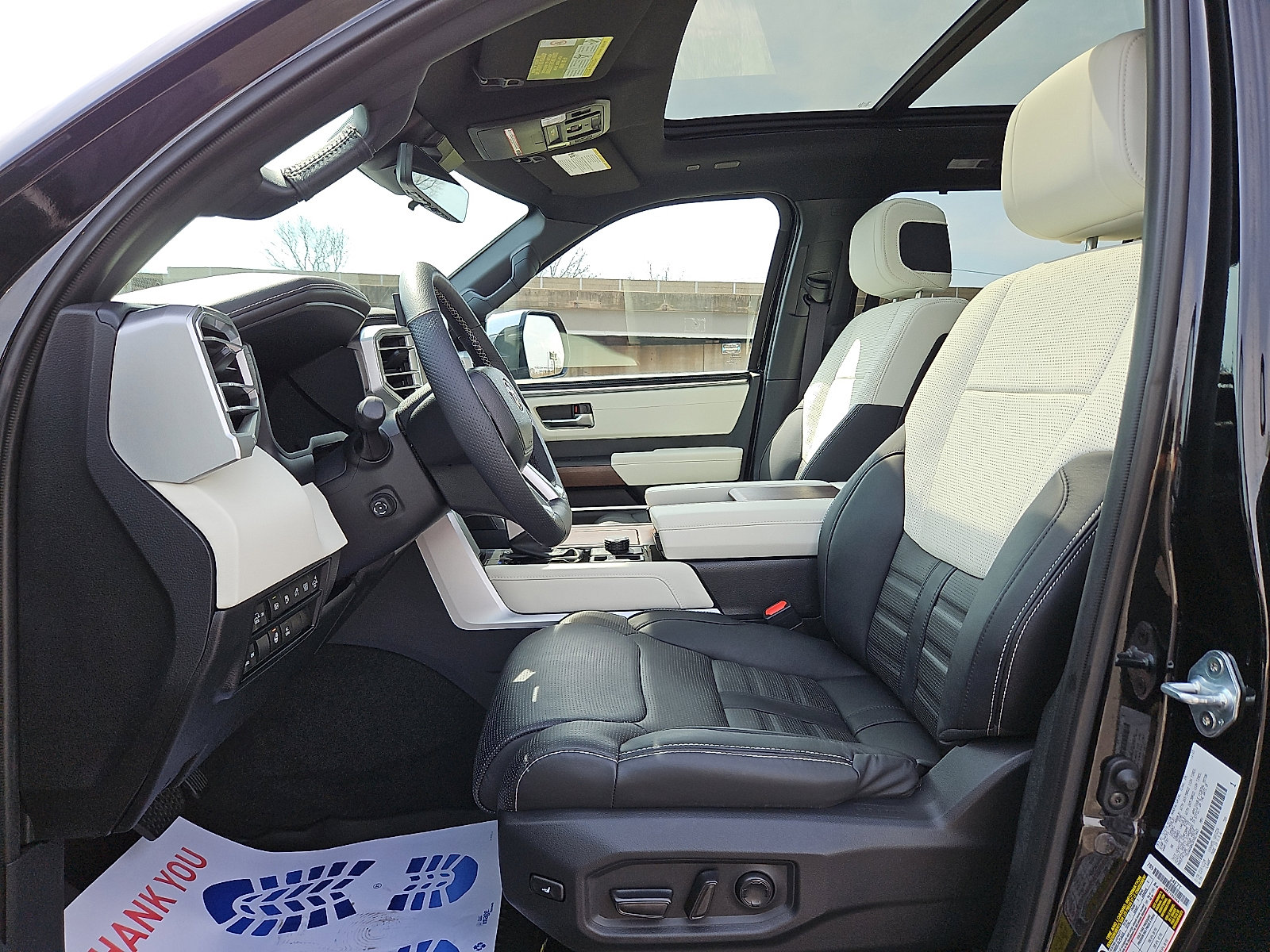 Used 2024 Toyota Sequoia Capstone image 13