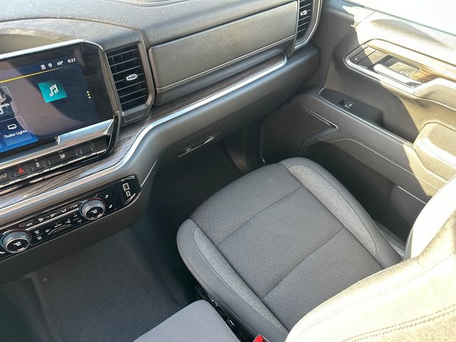 Certified 2025 Chevrolet Silverado 1500 LT AWD/4WD image 23