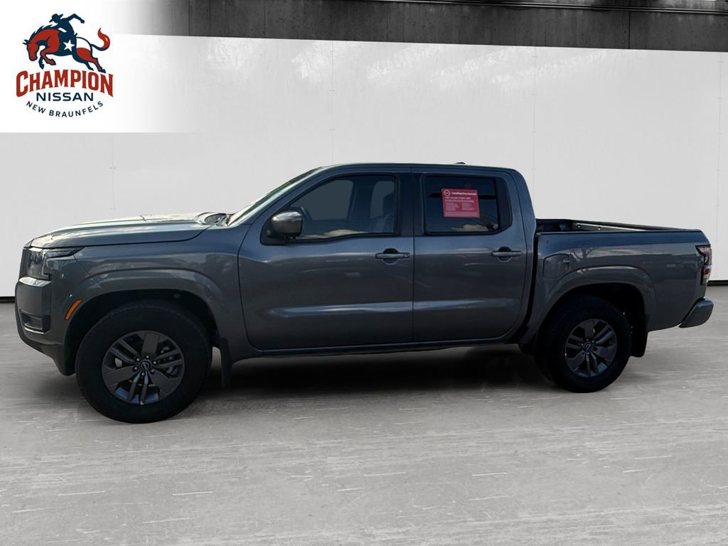 Used 2025 Nissan Frontier SV RWD image 2