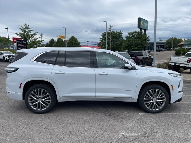 New 2026 Buick Enclave Avenir w/ LPO, Floor Liner Package image 5