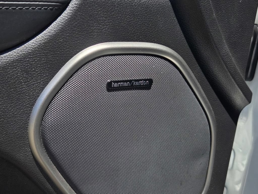 Used 2018 Jeep Grand Cherokee High Altitude AWD/4WD image 13