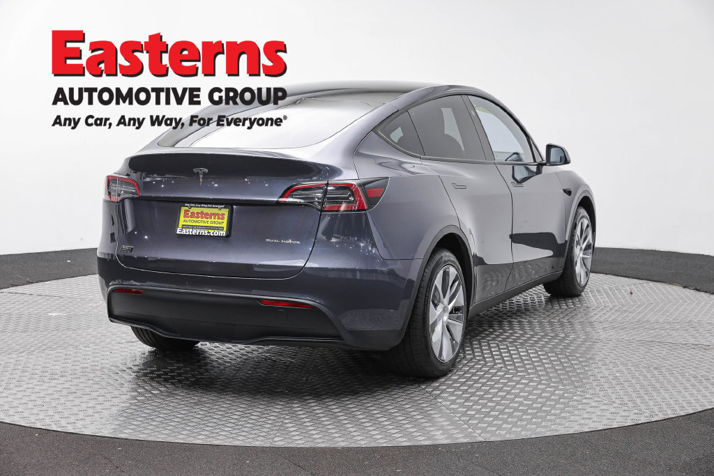 Used 2023 Tesla Model Y Long Range AWD/4WD image 6