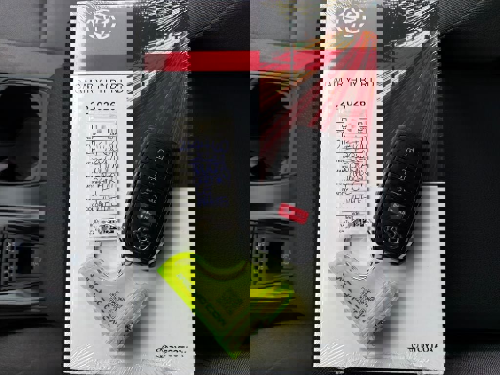 Used 2026 Toyota Camry LE image 38