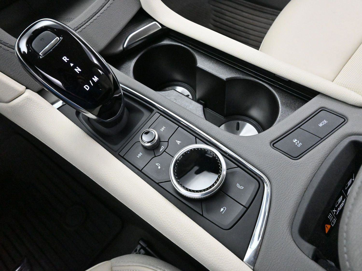 Certified 2024 Cadillac XT6 Premium Luxury image 26