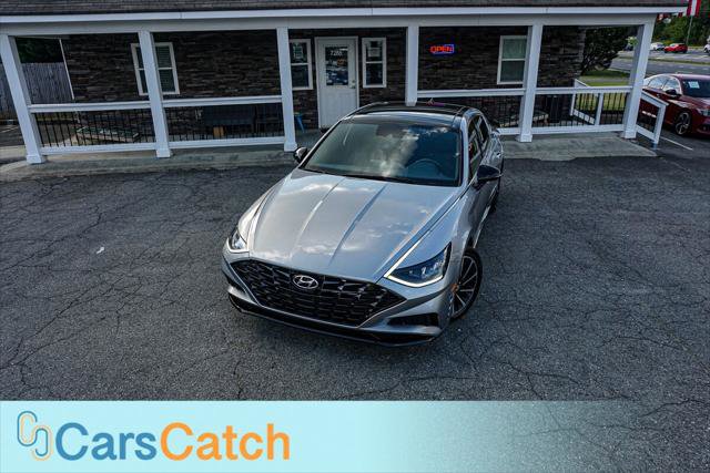 Used 2020 Hyundai Sonata SEL Plus w/ Tech Package image 3