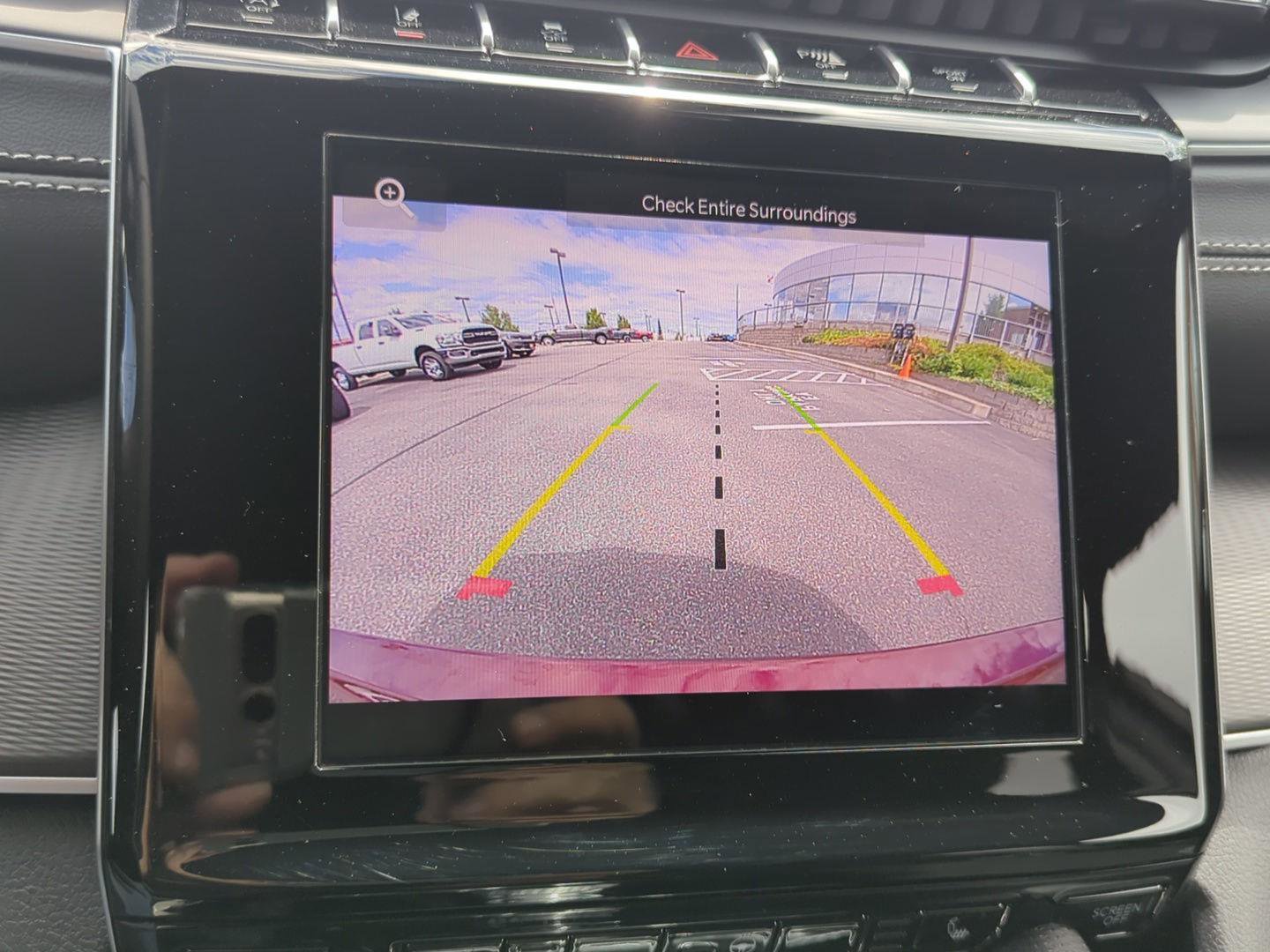 New 2025 Jeep Grand Cherokee L Altitude image 26