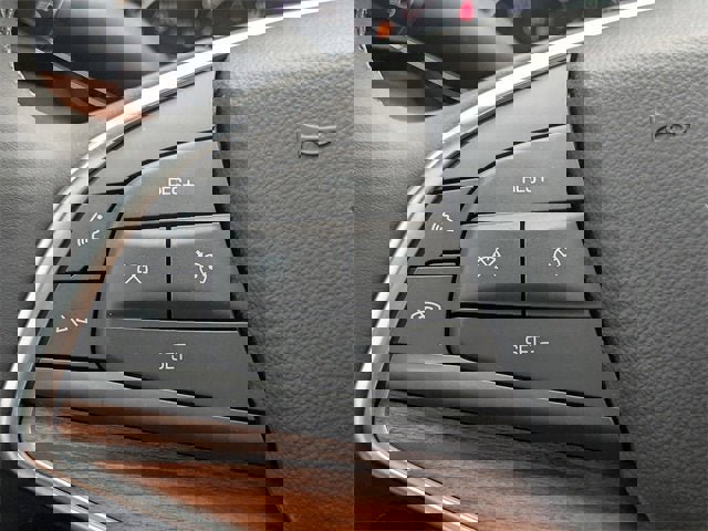 New 2025 Cadillac XT5 Premium Luxury w/ LPO, Floor Liner Package image 27