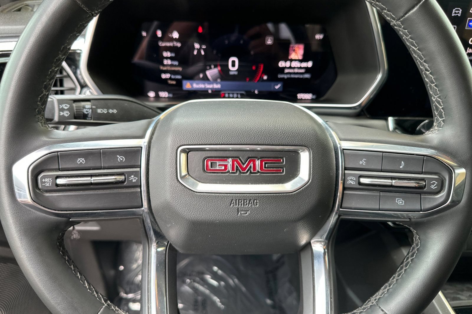 Used 2025 GMC Canyon Elevation RWD image 23