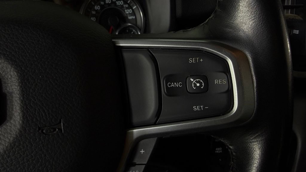Used 2022 RAM 1500 Big Horn AWD/4WD image 17