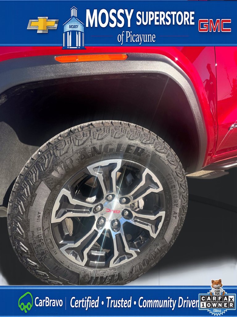 Certified 2025 GMC Canyon AT4 AWD/4WD image 18