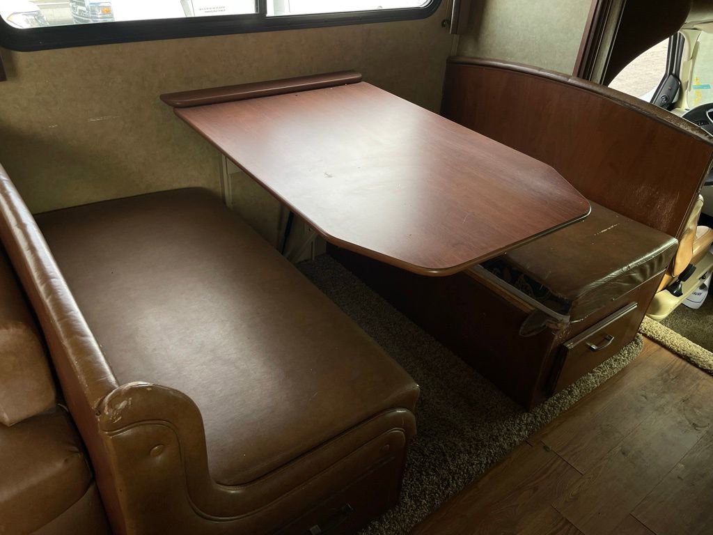 Used 2013 Ford E-450 and Econoline 450 Super Duty w/ Motorhome Prep Pkg RWD image 47