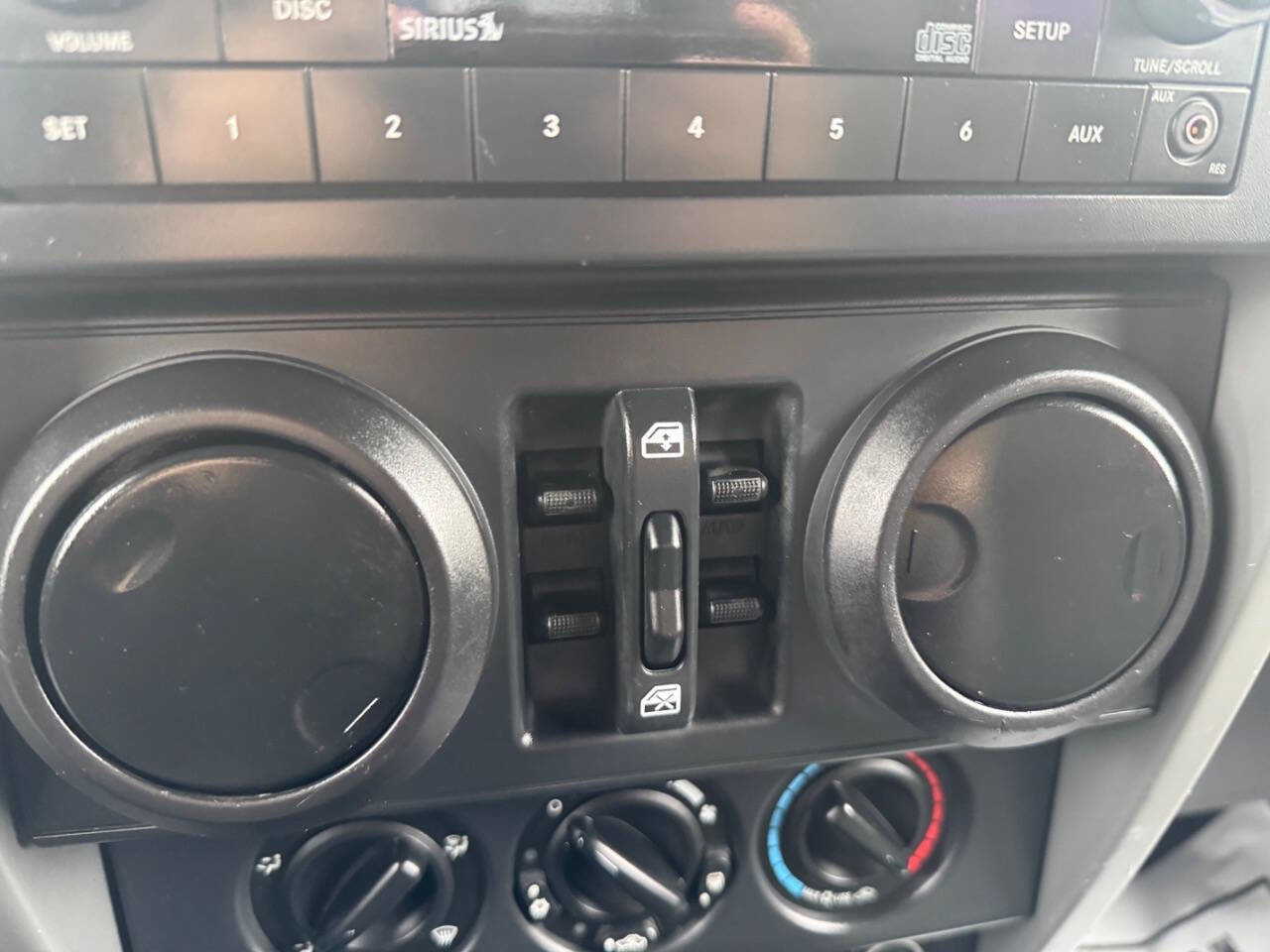 Used 2008 Jeep Wrangler Unlimited X image 23