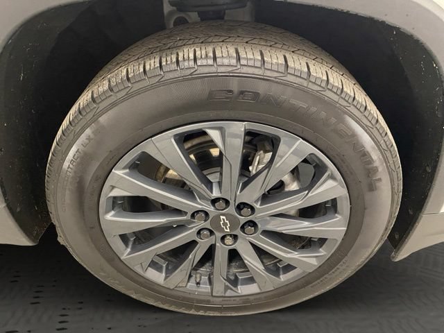Used 2023 Chevrolet Traverse RS w/ LPO, Floor Liner Package AWD/4WD image 38
