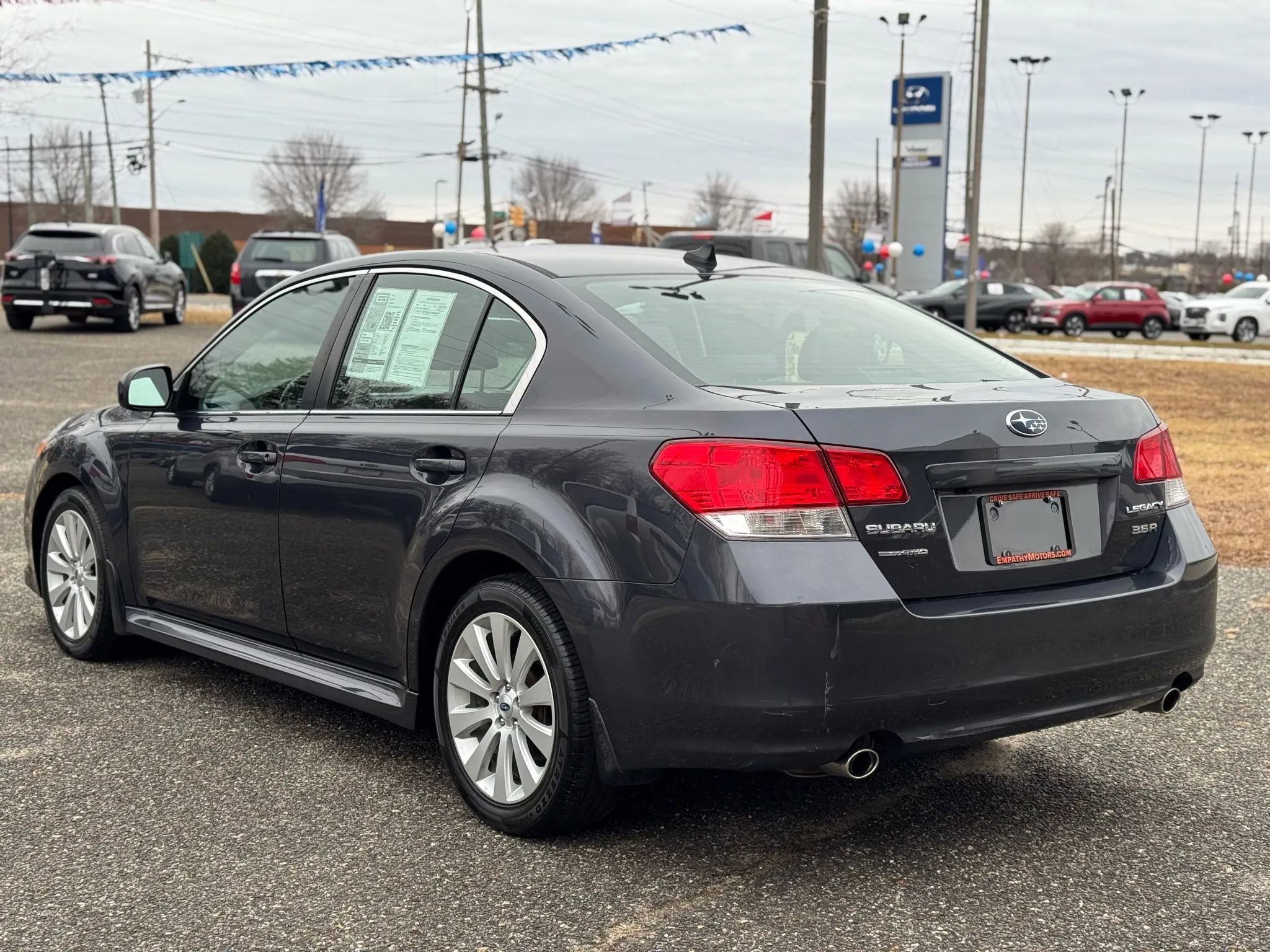 Used 2012 Subaru Legacy 3.6R Limited image 2
