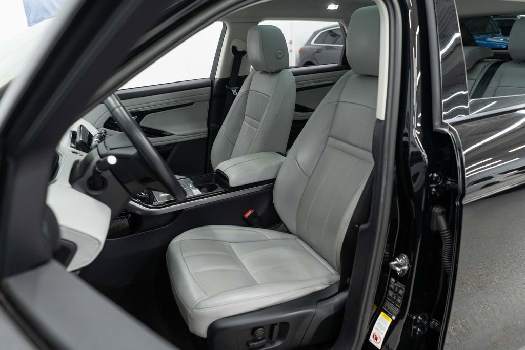 Used 2023 Land Rover Range Rover Evoque S image 9