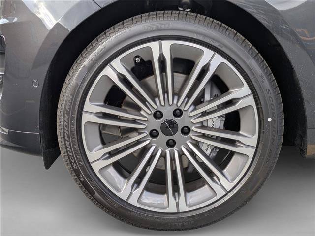 New 2026 Land Rover Range Rover Sport Dynamic SE AWD/4WD image 10