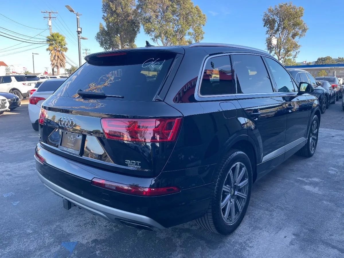 Used 2017 Audi Q7 3.0T Premium Plus AWD/4WD image 5