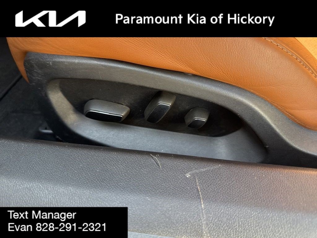 Used 2015 Chevrolet Corvette Stingray Coupe w/ 2LT Preferred Equipment Group image 14