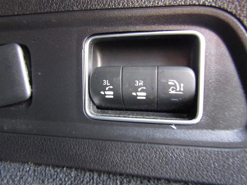 Used 2021 Mercedes-Benz GLS 450 4MATIC image 53