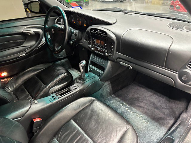 Used 2002 Porsche 911 Turbo AWD/4WD image 33