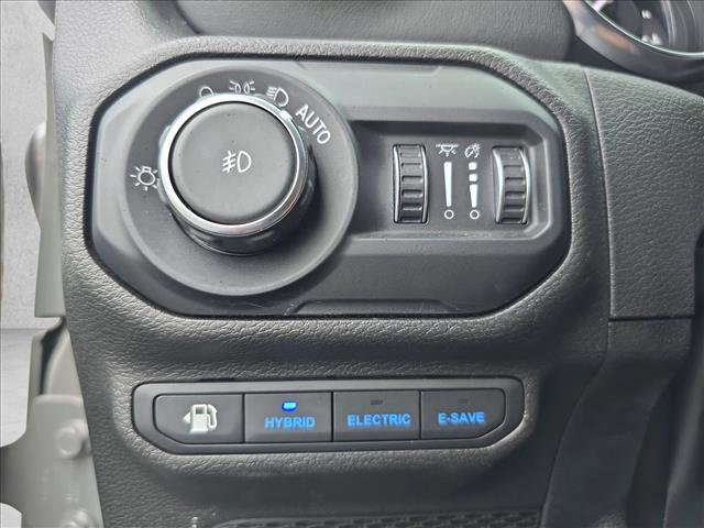 Used 2022 Jeep Wrangler Unlimited Rubicon 4xe w/ Cold Weather Group image 25