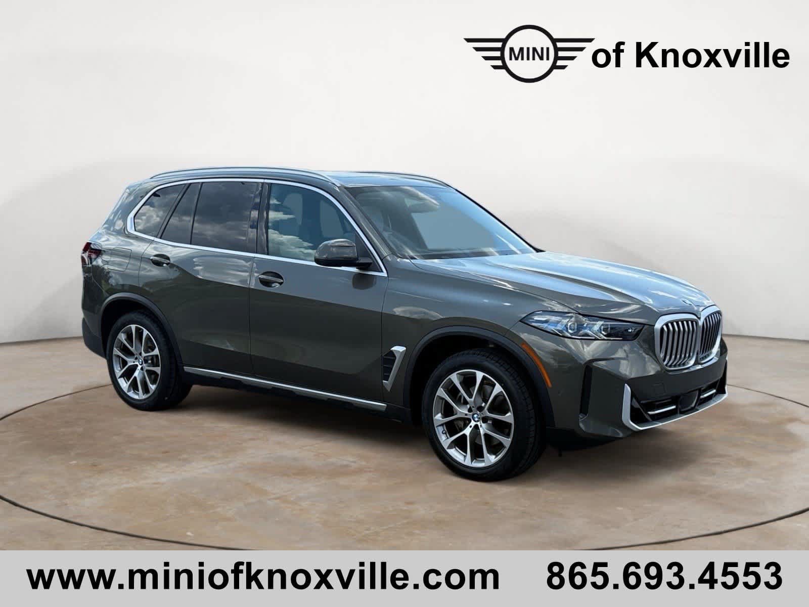 Used 2025 BMW X5 xDrive40i w/ Premium Package AWD/4WD image 1