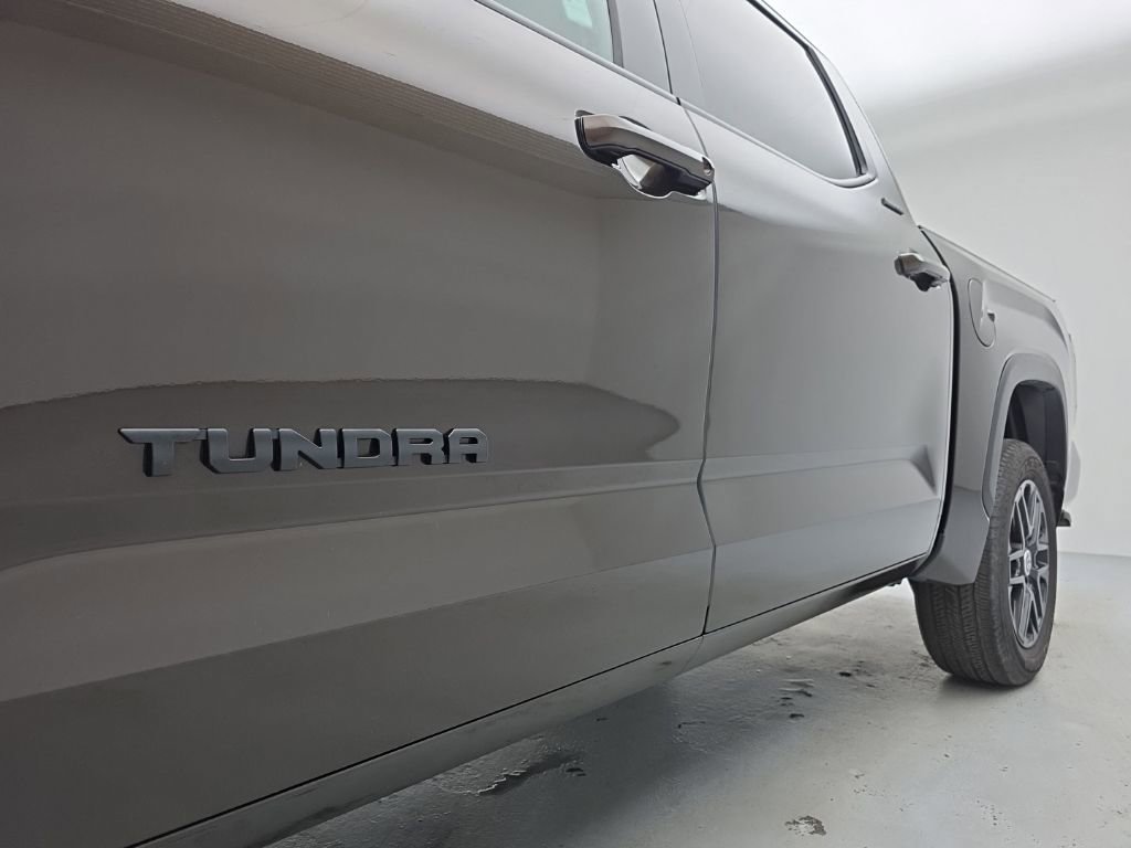 Used 2024 Toyota Tundra Limited AWD/4WD image 62