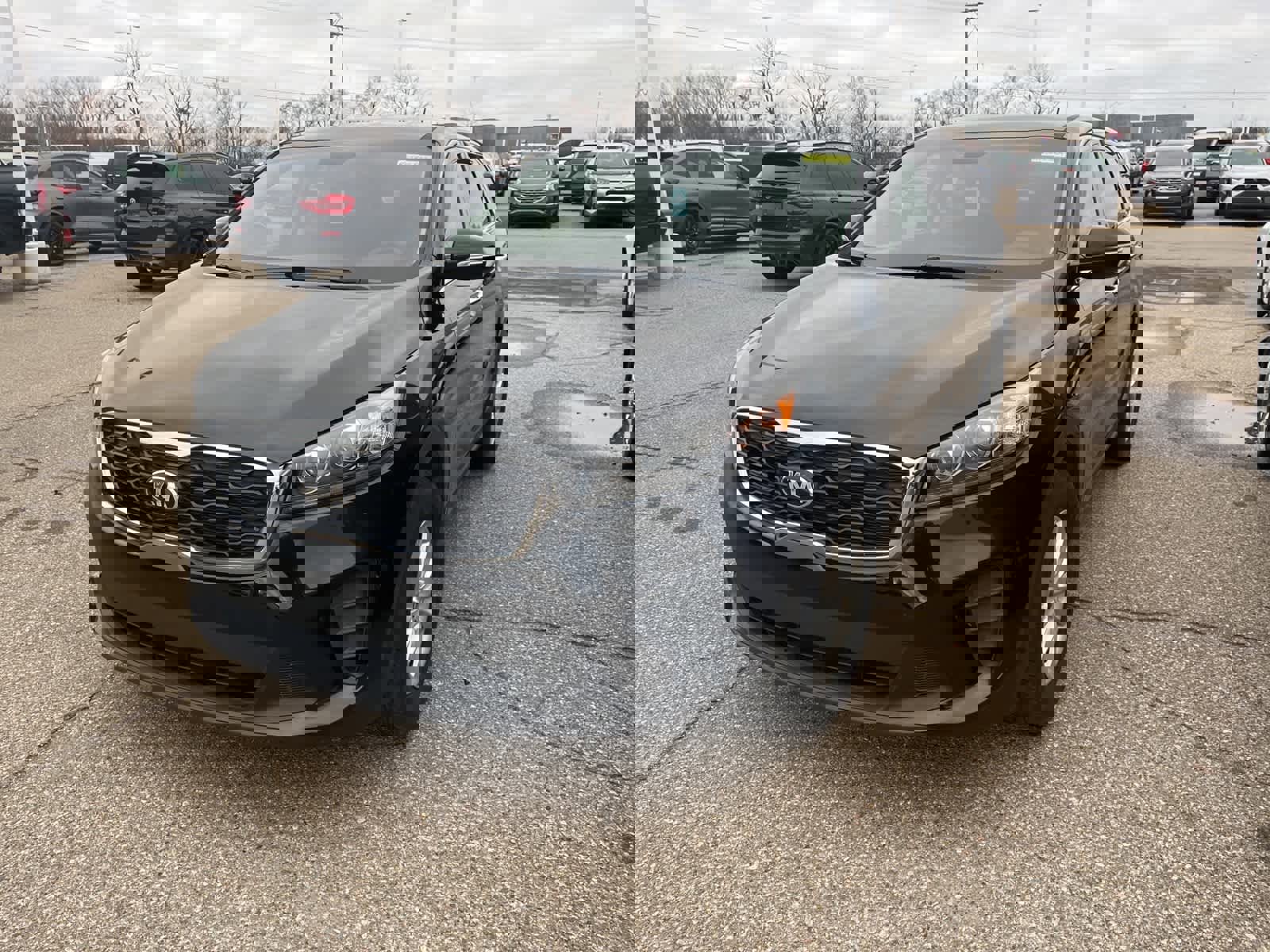 Used 2019 Kia Sorento L image 2