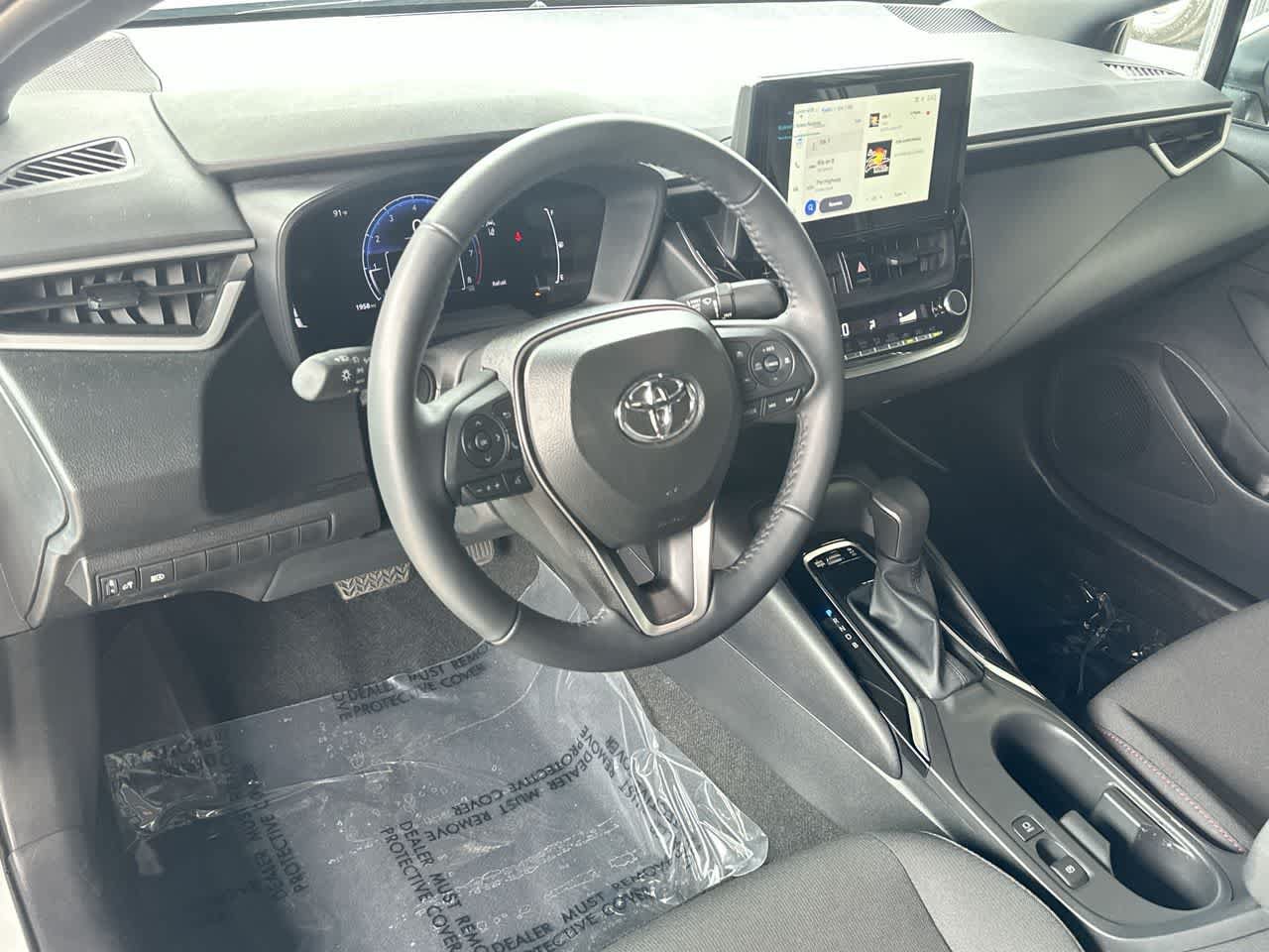 Used 2026 Toyota Corolla SE FWD image 13