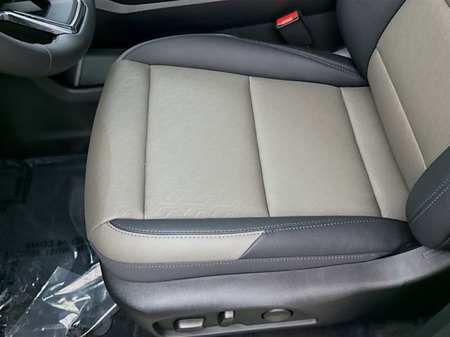 New 2026 Chevrolet Equinox LT w/ Convenience Package II image 21