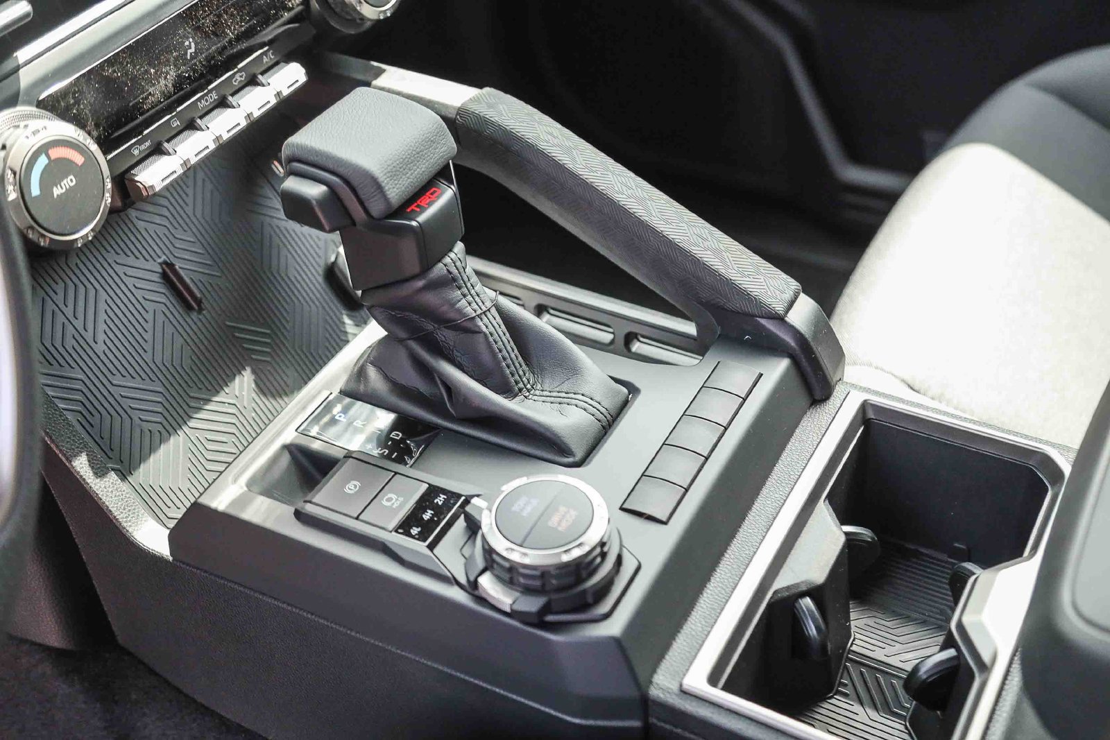 New 2026 Toyota Tacoma TRD Sport AWD/4WD image 18