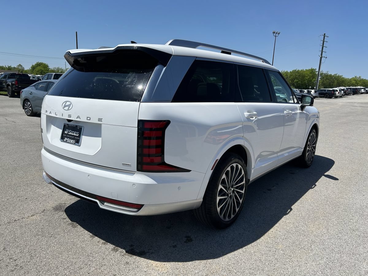 Used 2026 Hyundai Palisade Calligraphy AWD/4WD image 5