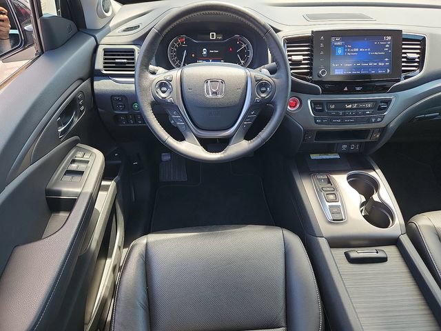 Used 2023 Honda Ridgeline RTL-E image 11