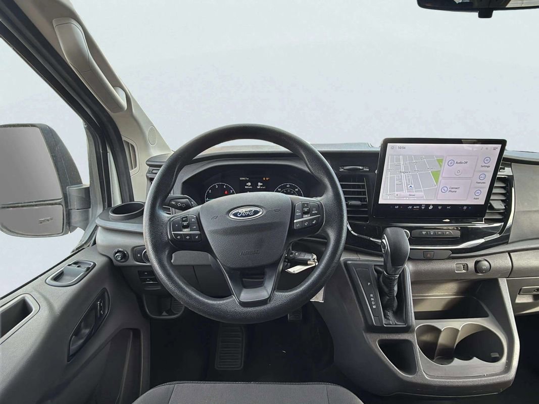 Used 2023 Ford Transit 350 XLT image 10