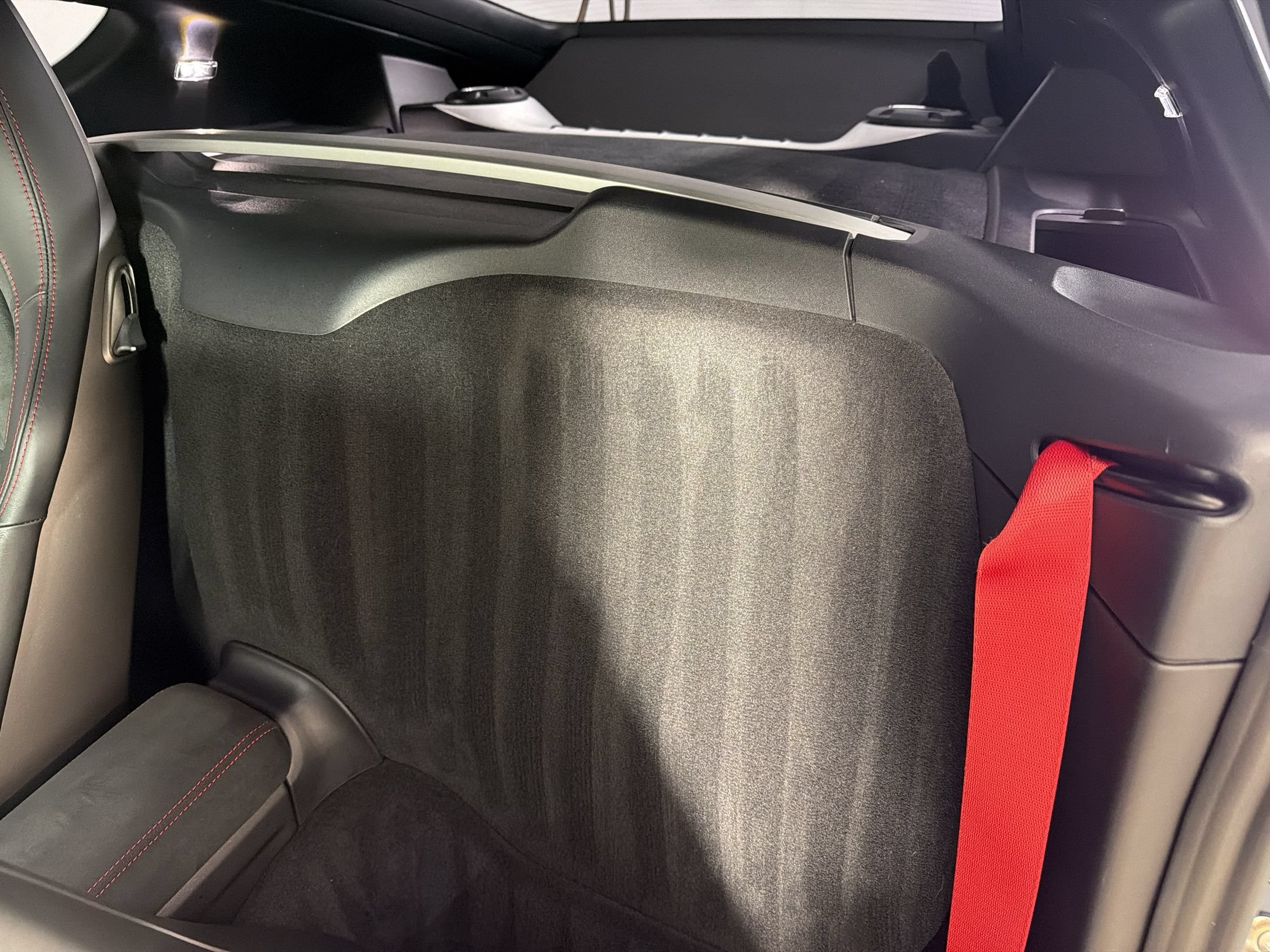 Certified 2023 Porsche 718 Cayman GT4 RWD image 24