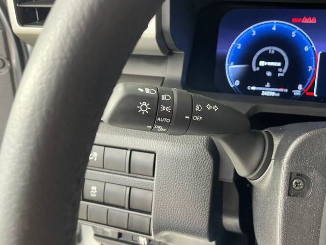 Used 2024 Toyota Tacoma TRD Sport AWD/4WD image 14